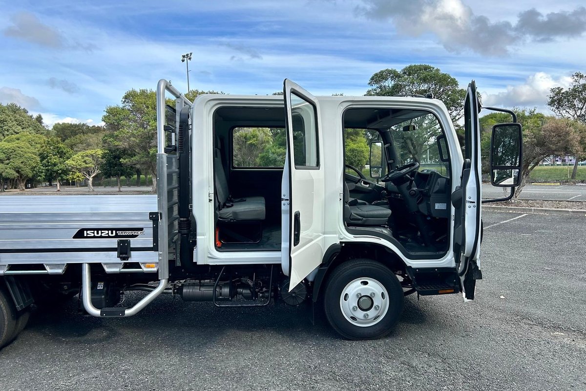 2026 Isuzu N Series NNR 45-150 DT C34 Traypack image 15