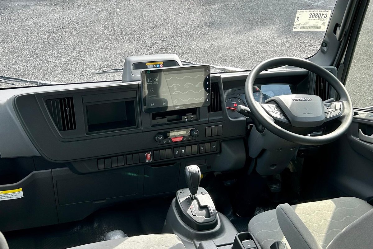 2026 Isuzu N Series NNR 45-150 DT C34 Traypack image 19