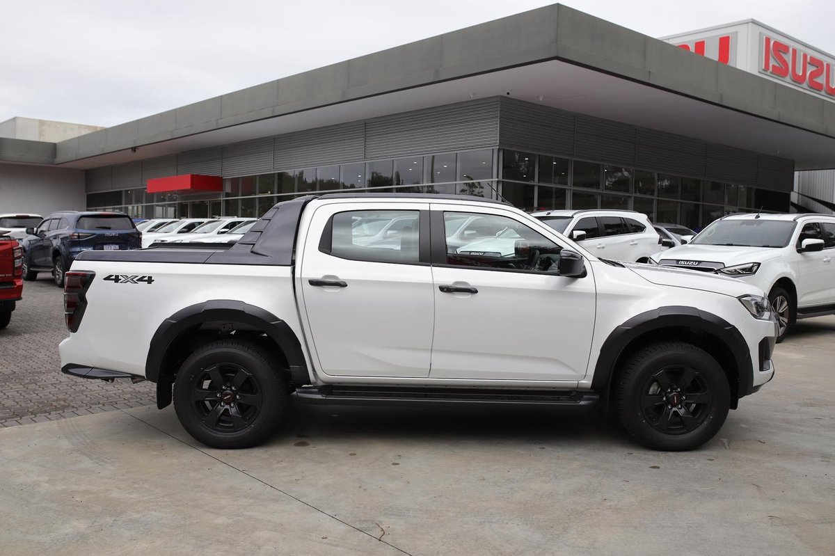 2025 Isuzu D-MAX X-TERRAIN MY25.5 4X4 Dual Range image 2