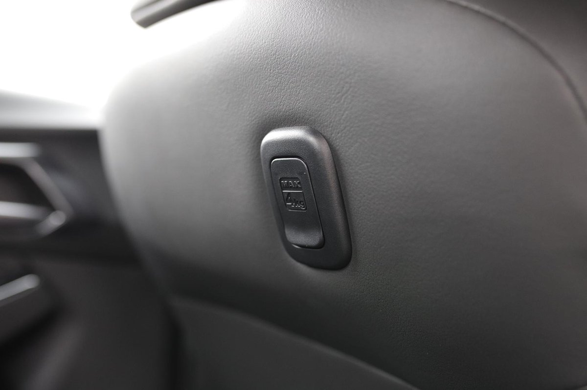 2025 Isuzu D-MAX X-TERRAIN MY25.5 4X4 Dual Range image 30