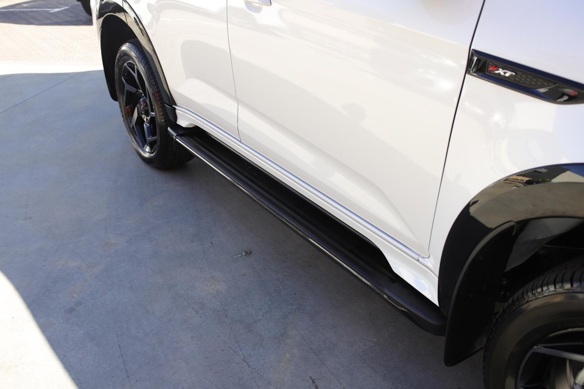 2025 Isuzu MU-X X-TERRAIN MY25.5 4X4 Dual Range image 13