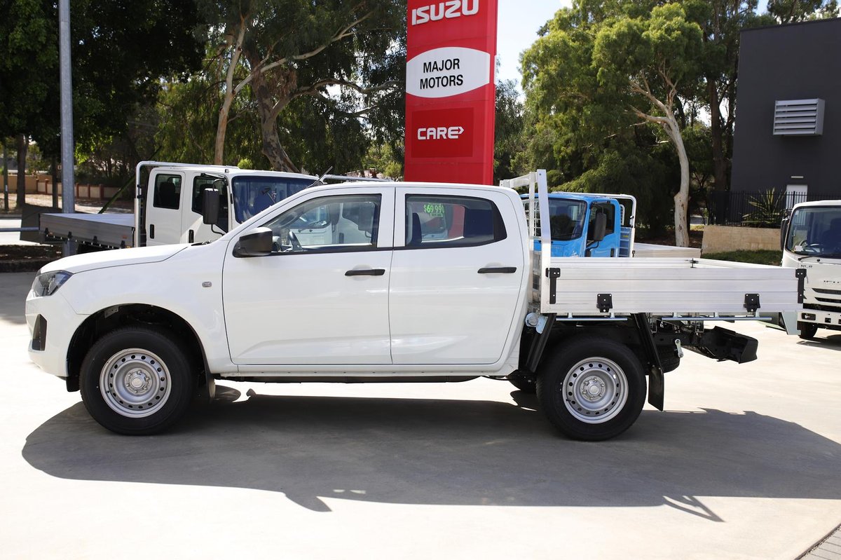 2025 Isuzu D-MAX SX MY25.5 4X4 Dual Range image 5