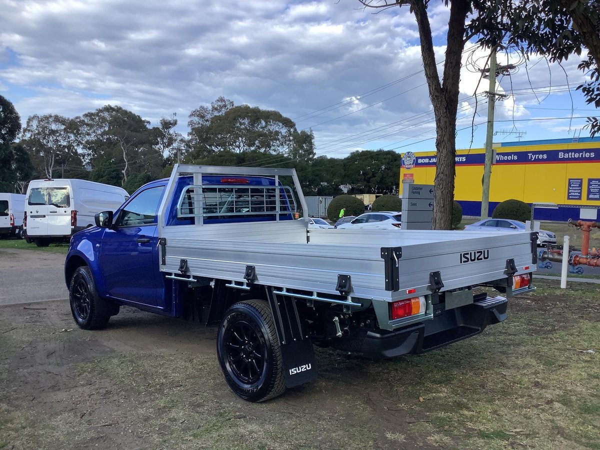 2026 Isuzu D-MAX SX High Ride MY25.5 4x2 image 7