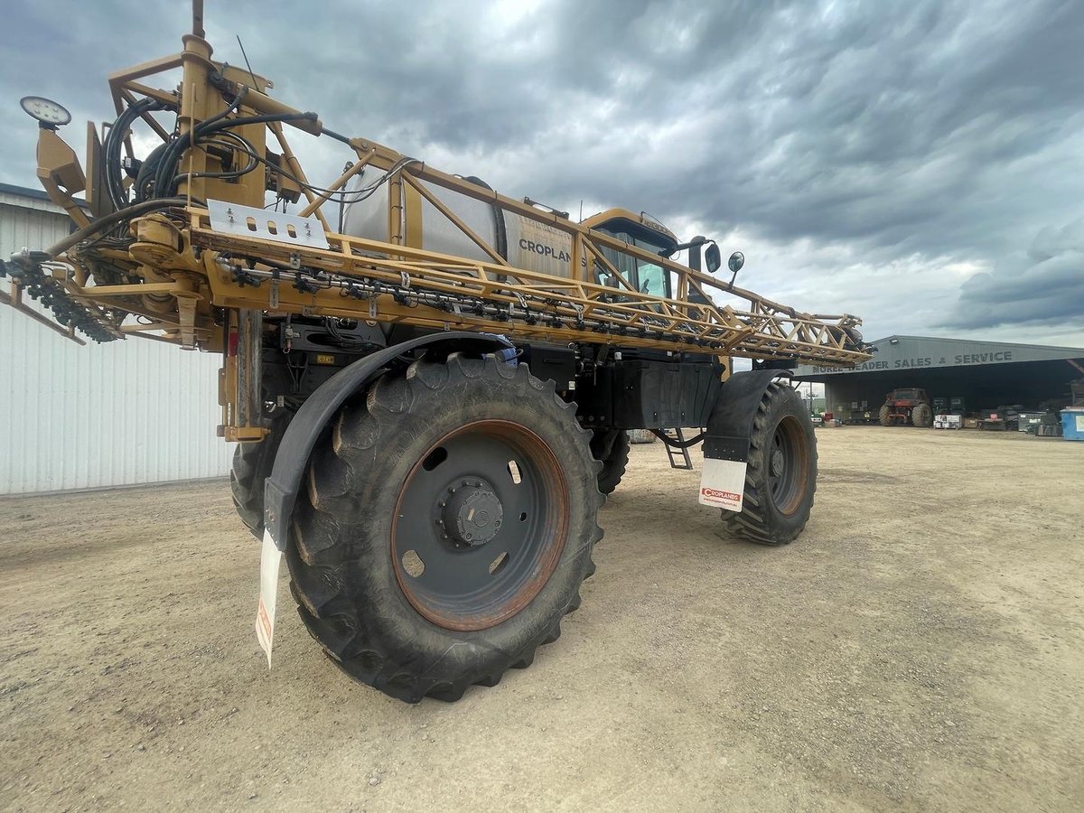 2021 Rogator 1300C image 14