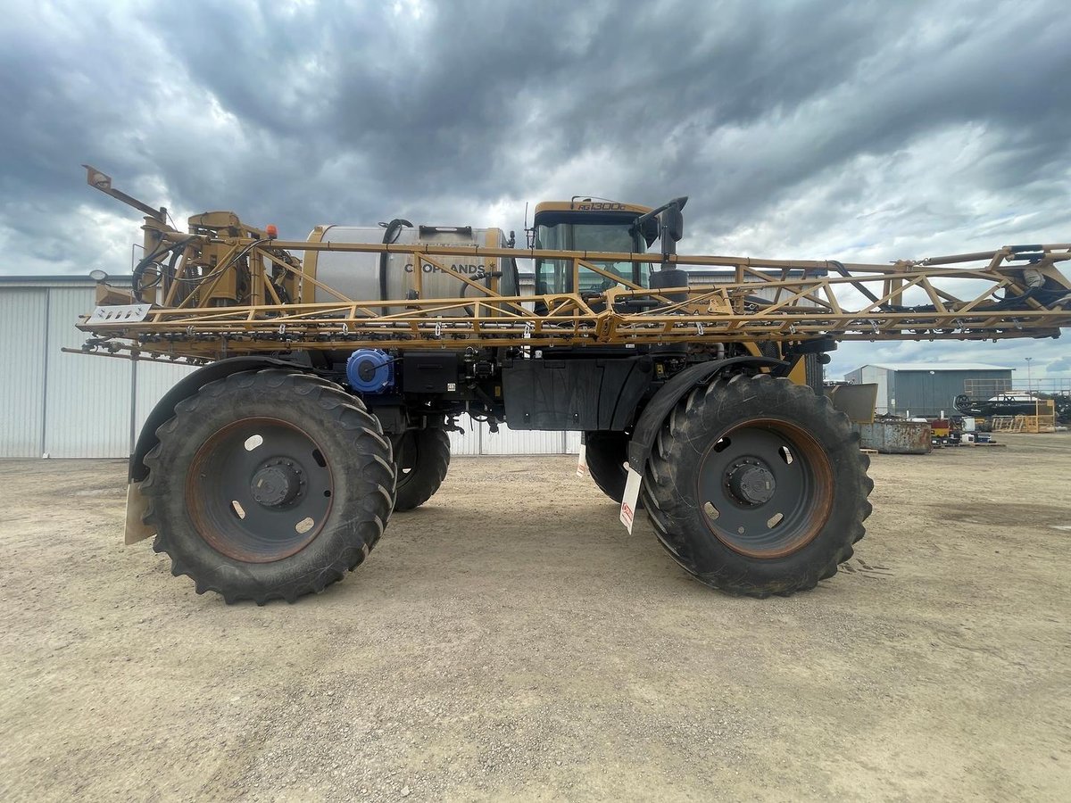2021 Rogator 1300C image 13