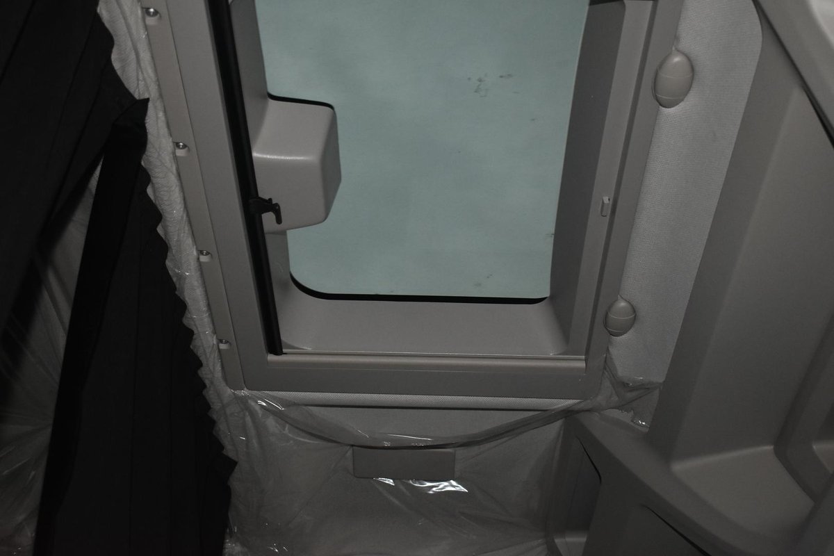 2023 Iveco S-way As270 image 7