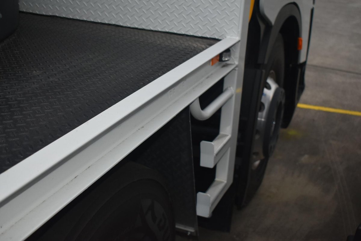 2023 Iveco S-way As270 image 5