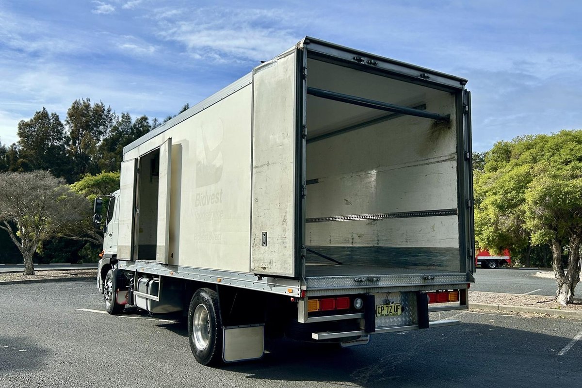 2018 Hino 500 Series Gh1835 image 9