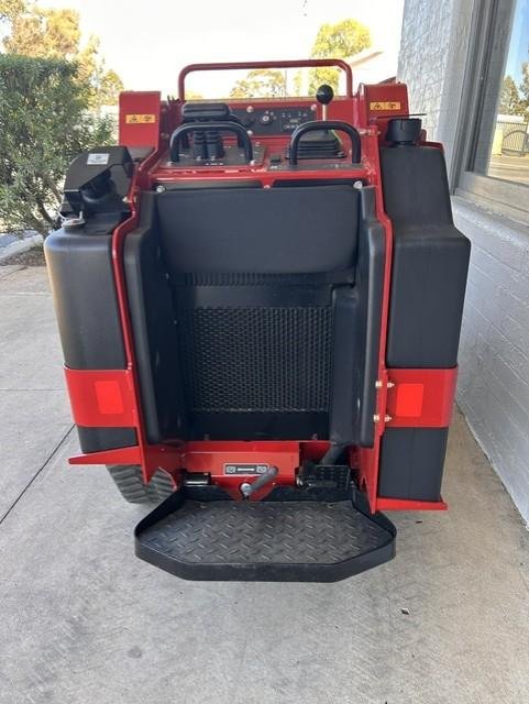 2026 Toro Tx700 Turbo Wide Track Compact Loader image 4