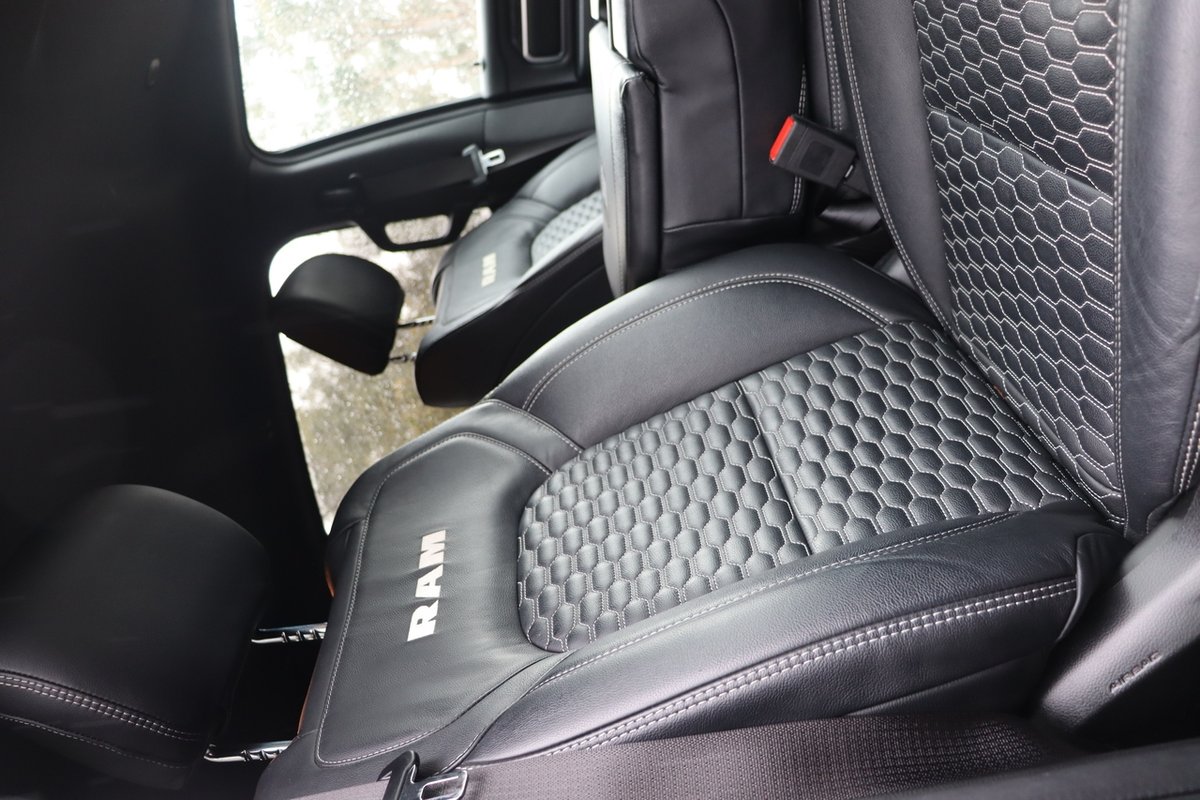2024 RAM 1500 Big Horn DT MY24 4X4 Dual Range image 11