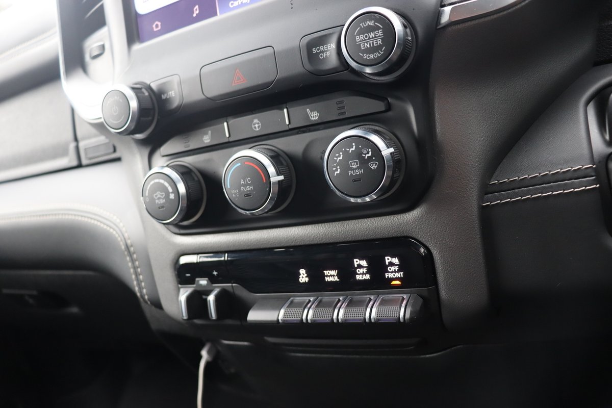 2024 RAM 1500 Big Horn DT MY24 4X4 Dual Range image 14