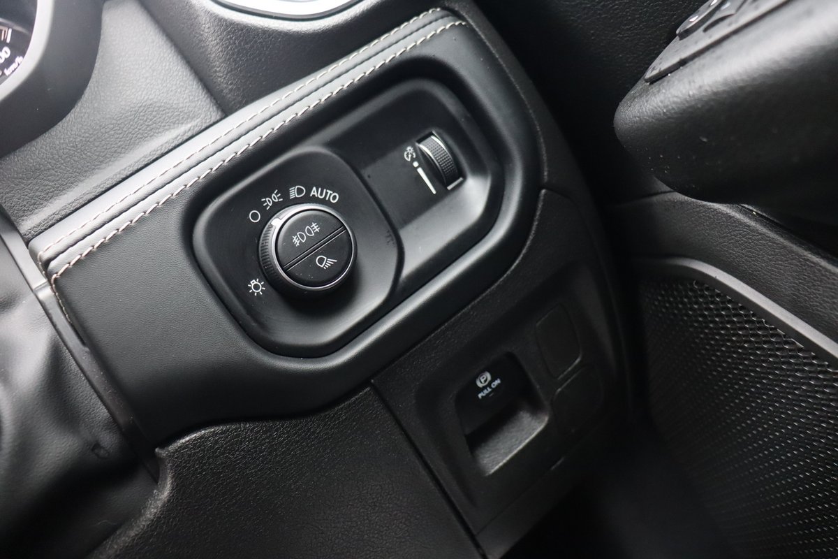 2024 RAM 1500 Big Horn DT MY24 4X4 Dual Range image 19
