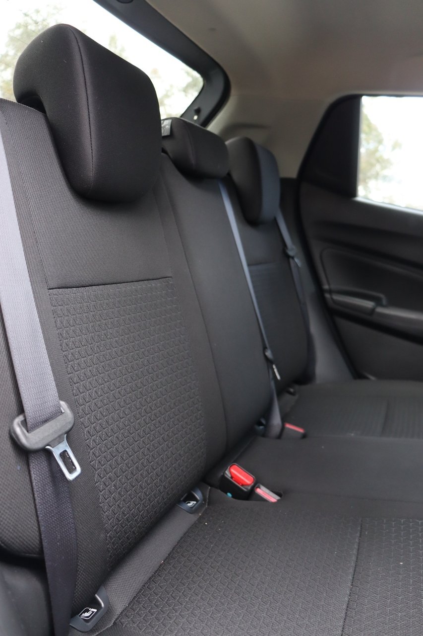 2019 Suzuki Swift GL Navigator AZ image 18