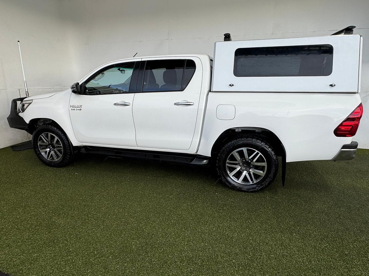 2018 Toyota Hilux SR5 GUN126R 4X4 Dual Range image 22