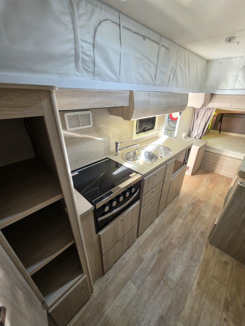 2015 JAYCO EXPANDA OUTBACK 16.49-3 OB image 14