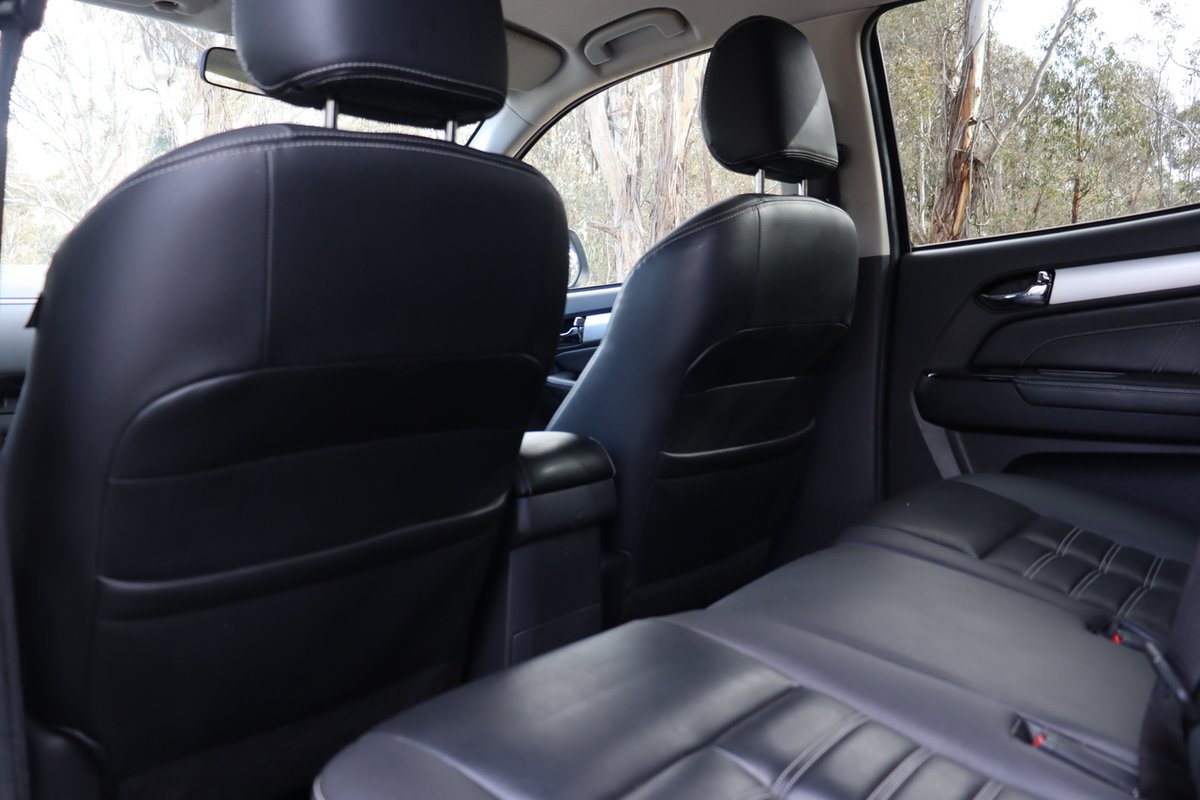 2018 Isuzu MU-X LS-T MY17 4X4 Dual Range image 23