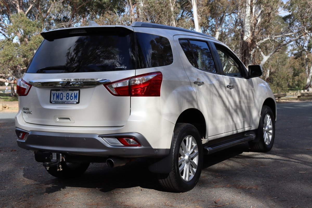2018 Isuzu MU-X LS-T MY17 4X4 Dual Range image 7