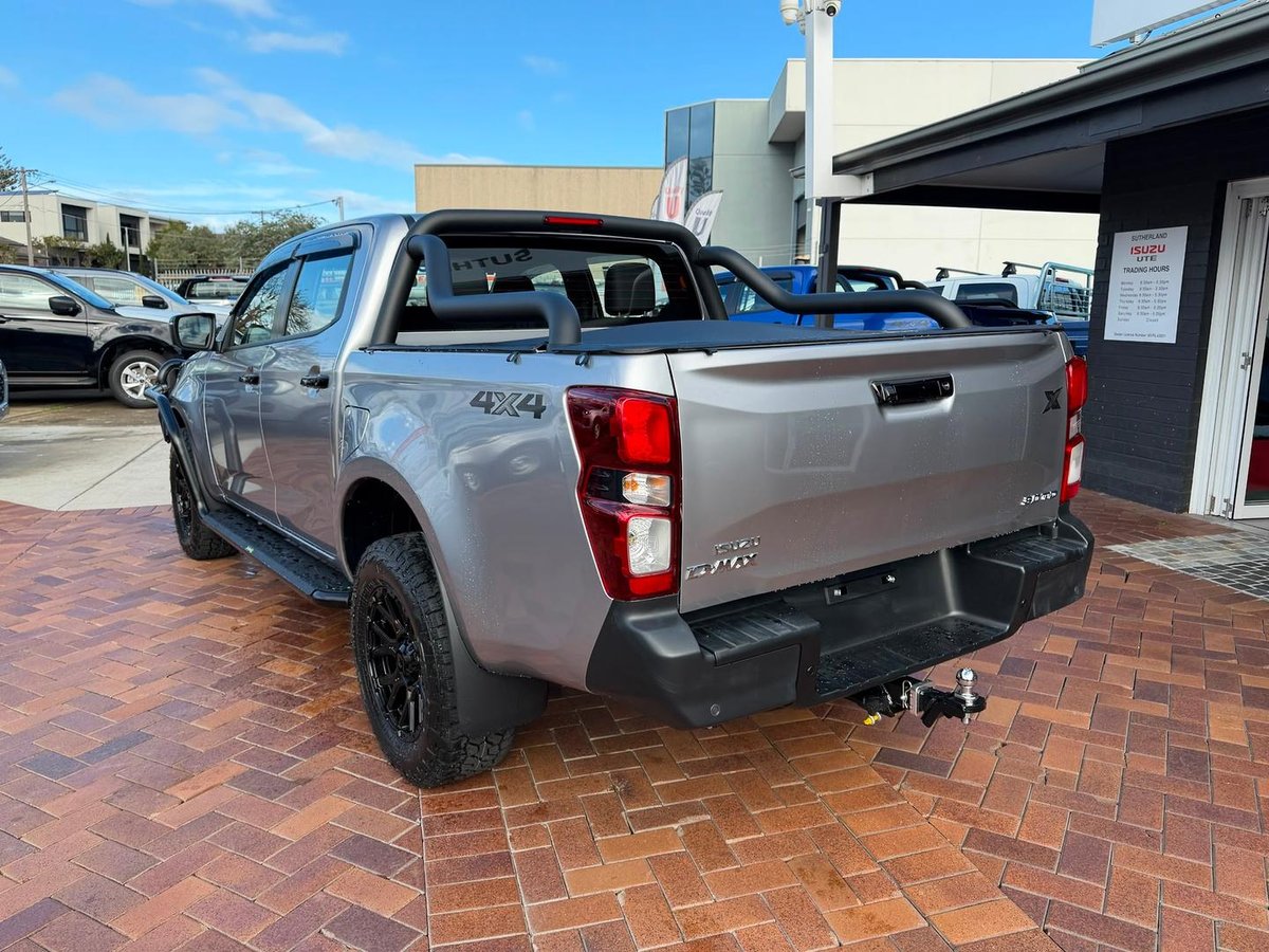 2026 Isuzu D-MAX X-RIDER MY25.5 4X4 Dual Range image 11
