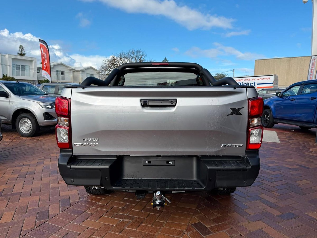 2026 Isuzu D-MAX X-RIDER MY25.5 4X4 Dual Range image 12