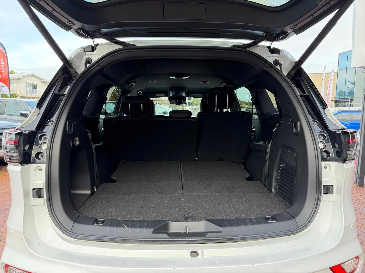 2025 Isuzu MU-X LS-T MY25.5 4X4 Dual Range image 34