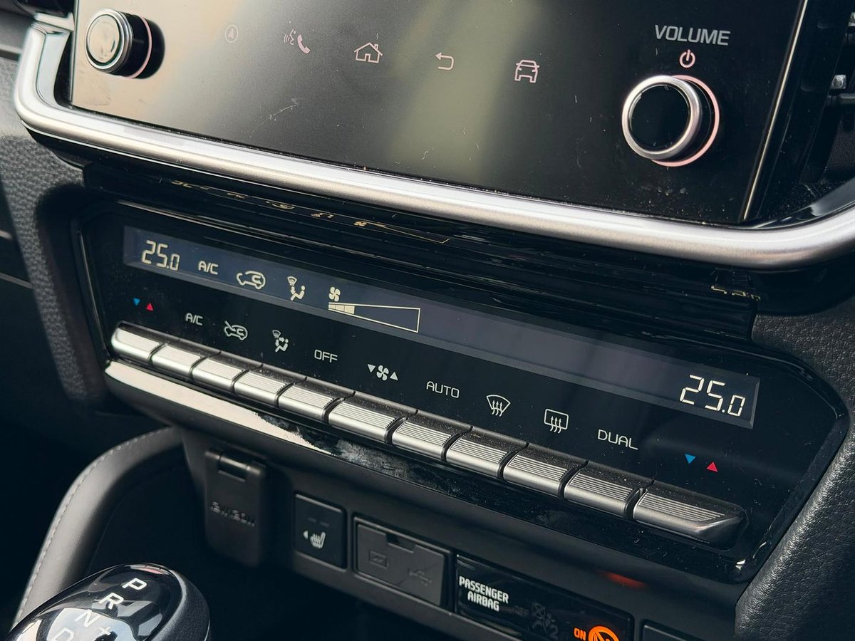 2025 Isuzu MU-X LS-T MY25.5 4X4 Dual Range image 37