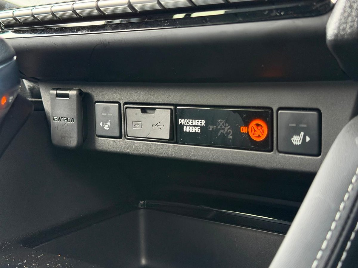 2025 Isuzu MU-X LS-T MY25.5 4X4 Dual Range image 15