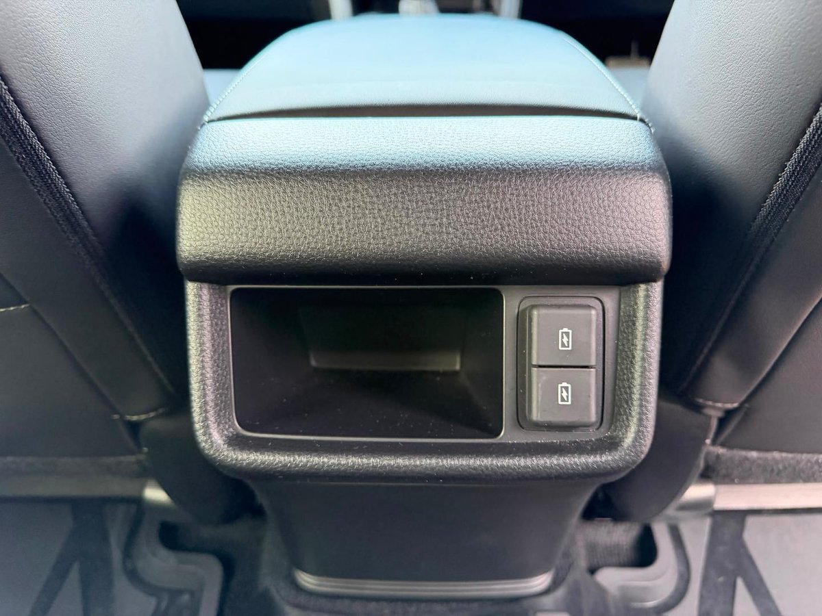2025 Isuzu MU-X LS-T MY25.5 4X4 Dual Range image 36