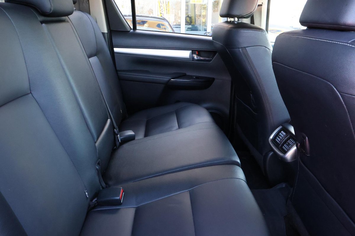 2021 Toyota Hilux SR5 GUN126R 4X4 Dual Range image 24
