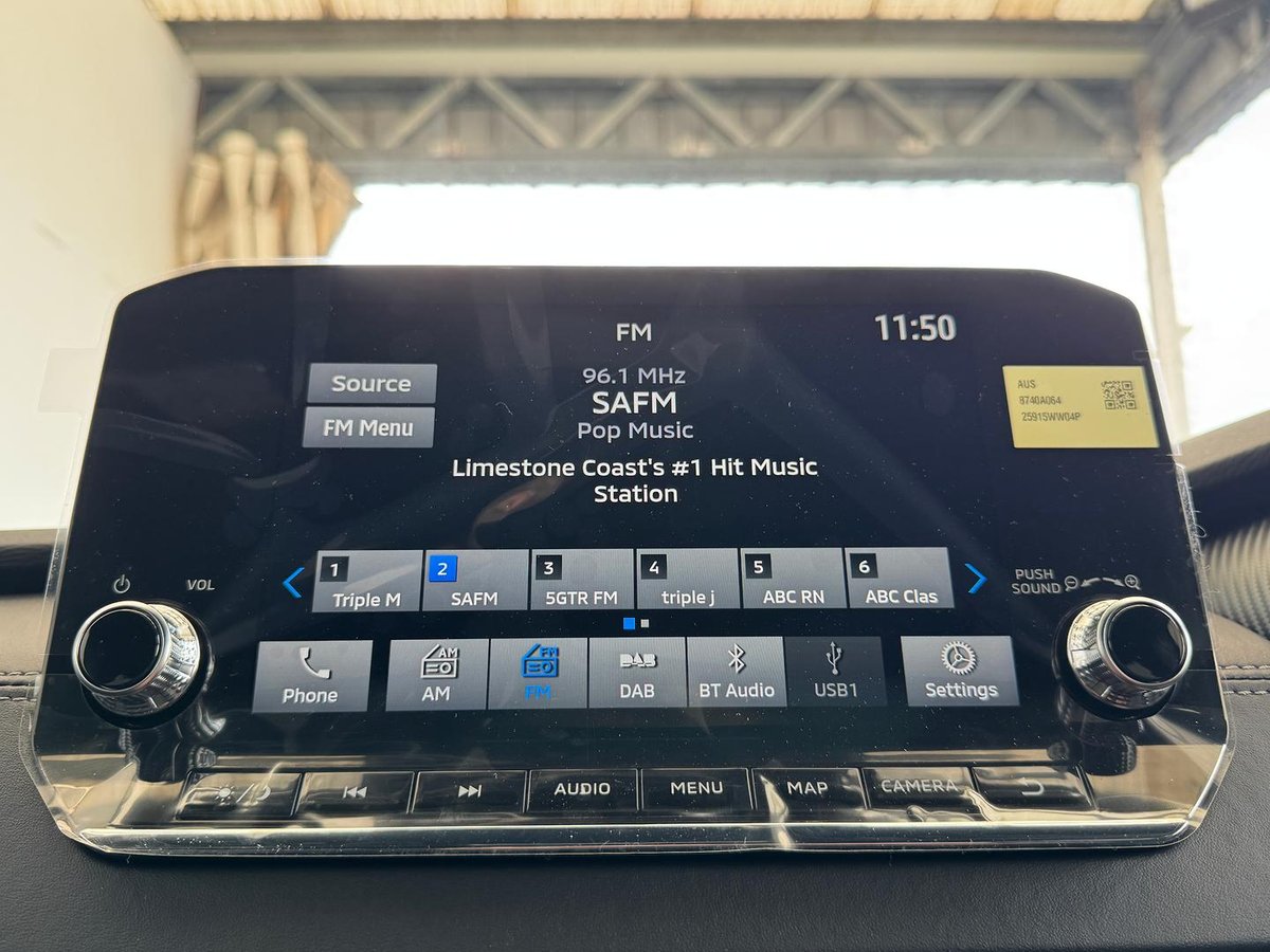 2025 Mitsubishi Outlander PHEV GSR ZM MY24 AWD image 9