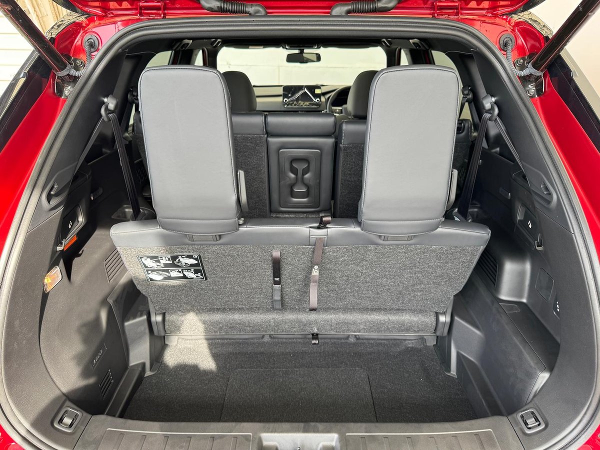 2025 Mitsubishi Outlander PHEV GSR ZM MY24 AWD image 24