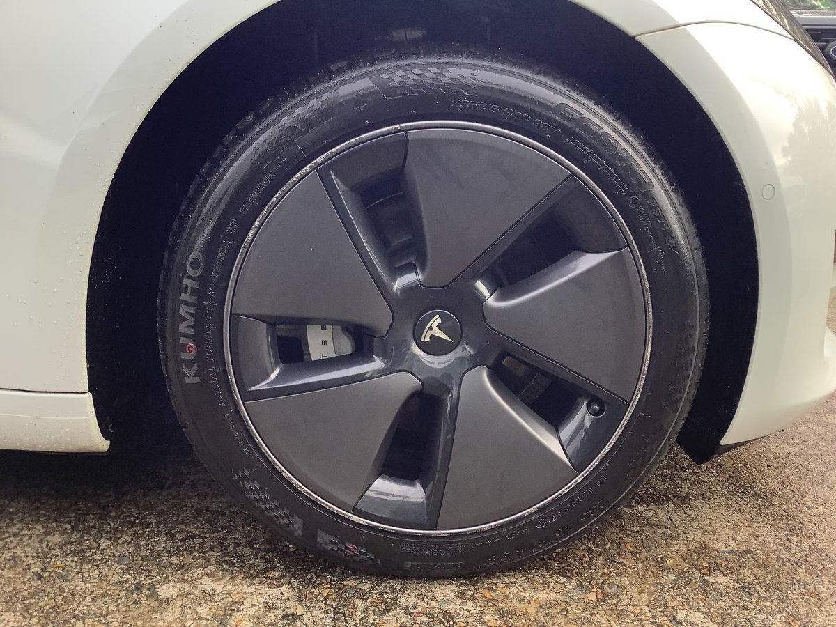 2023 Tesla Model 3 Rear-Wheel Drive image 7