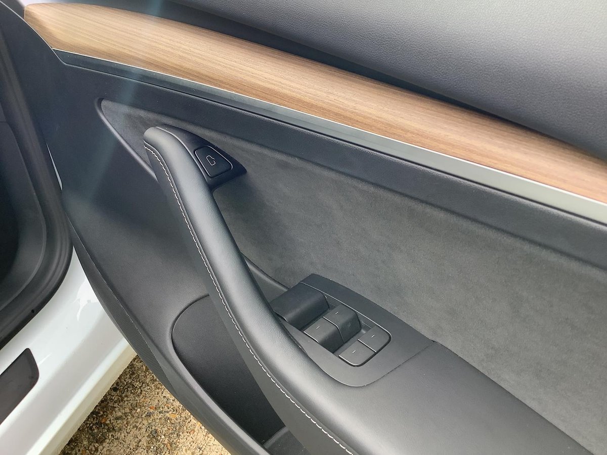 2023 Tesla Model 3 Rear-Wheel Drive image 23