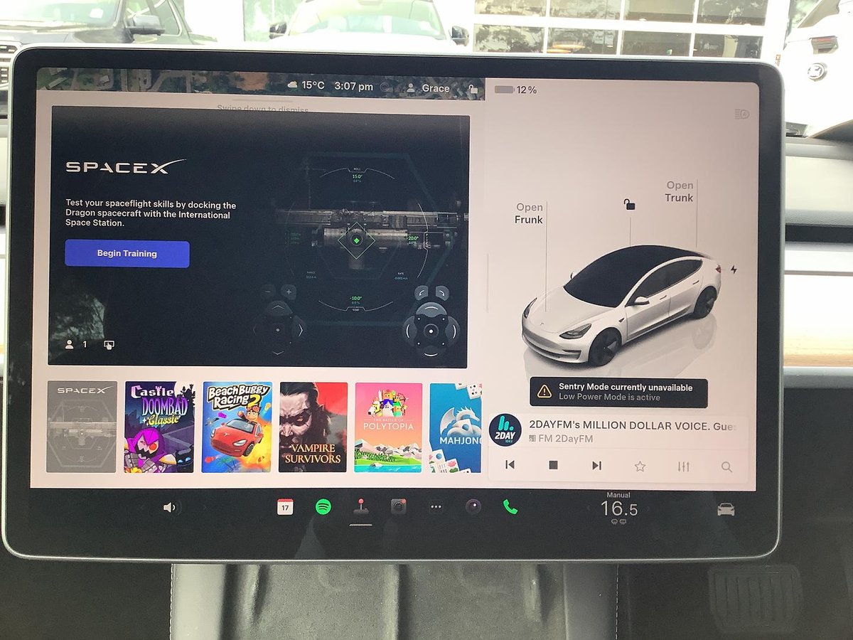 2023 Tesla Model 3 Rear-Wheel Drive image 35