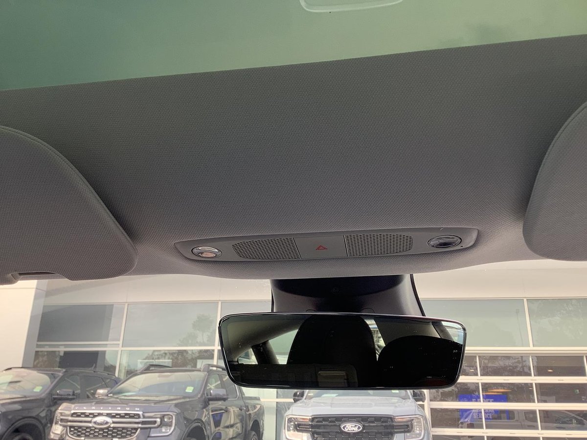 2023 Tesla Model 3 Rear-Wheel Drive image 38