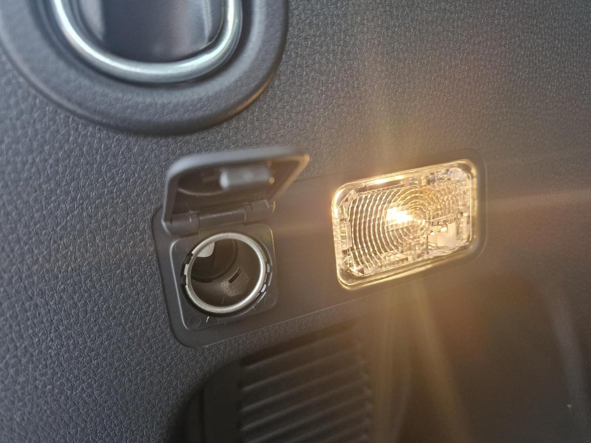 2026 Isuzu MU-X LS-U MY25.5 4X4 Dual Range image 8