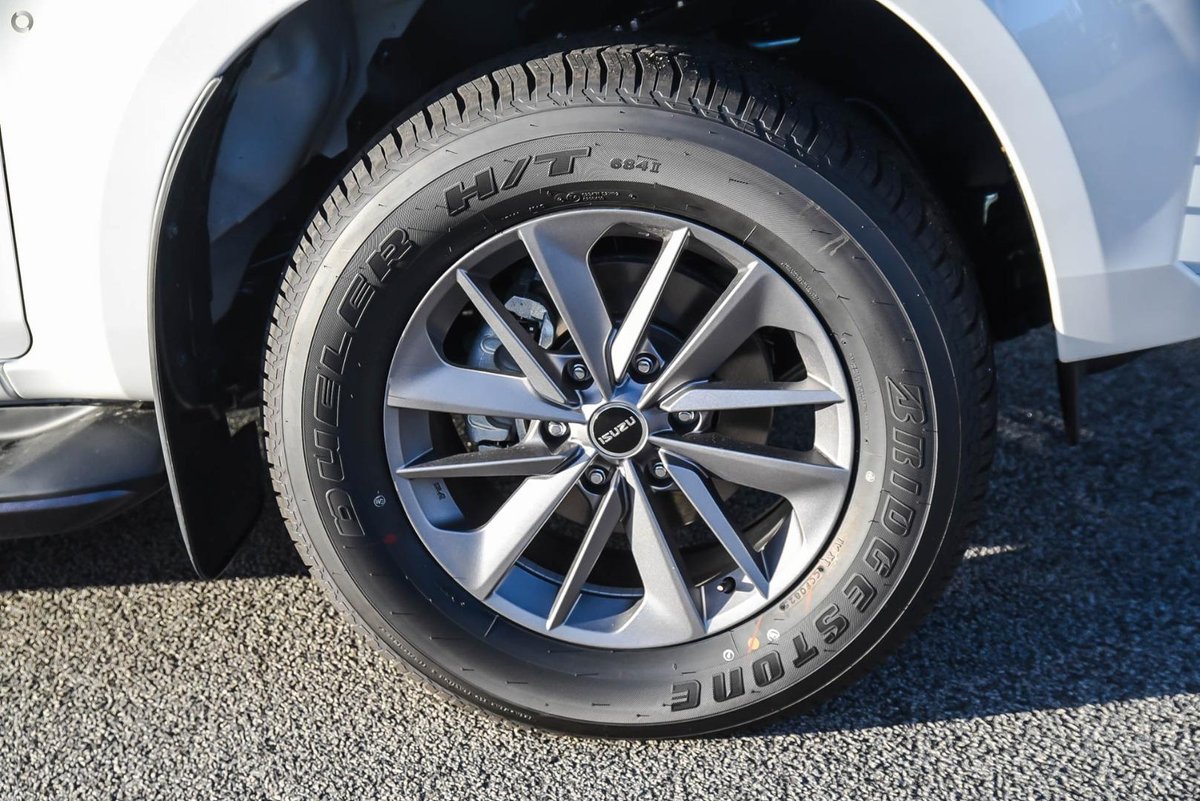 2026 Isuzu MU-X LS-U MY25.5 4X4 Dual Range image 9