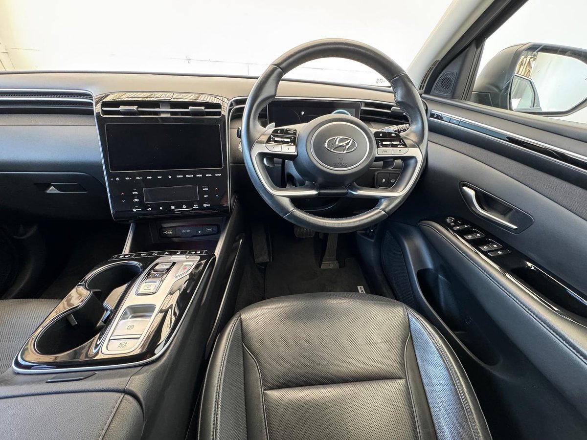 2021 Hyundai Tucson Highlander NX4.V1 MY22 AWD image 9