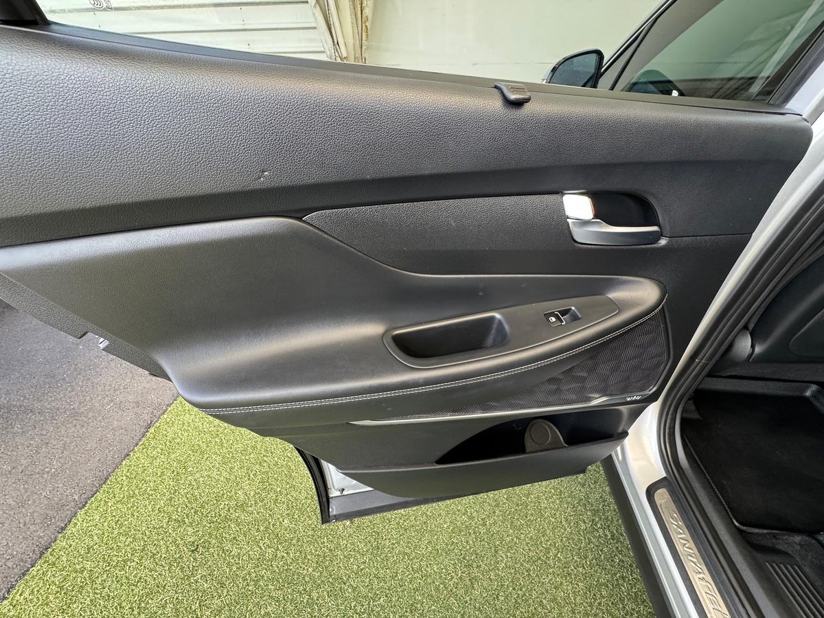 2020 Hyundai Santa Fe Elite TM.2 MY20 4X4 On Demand image 17