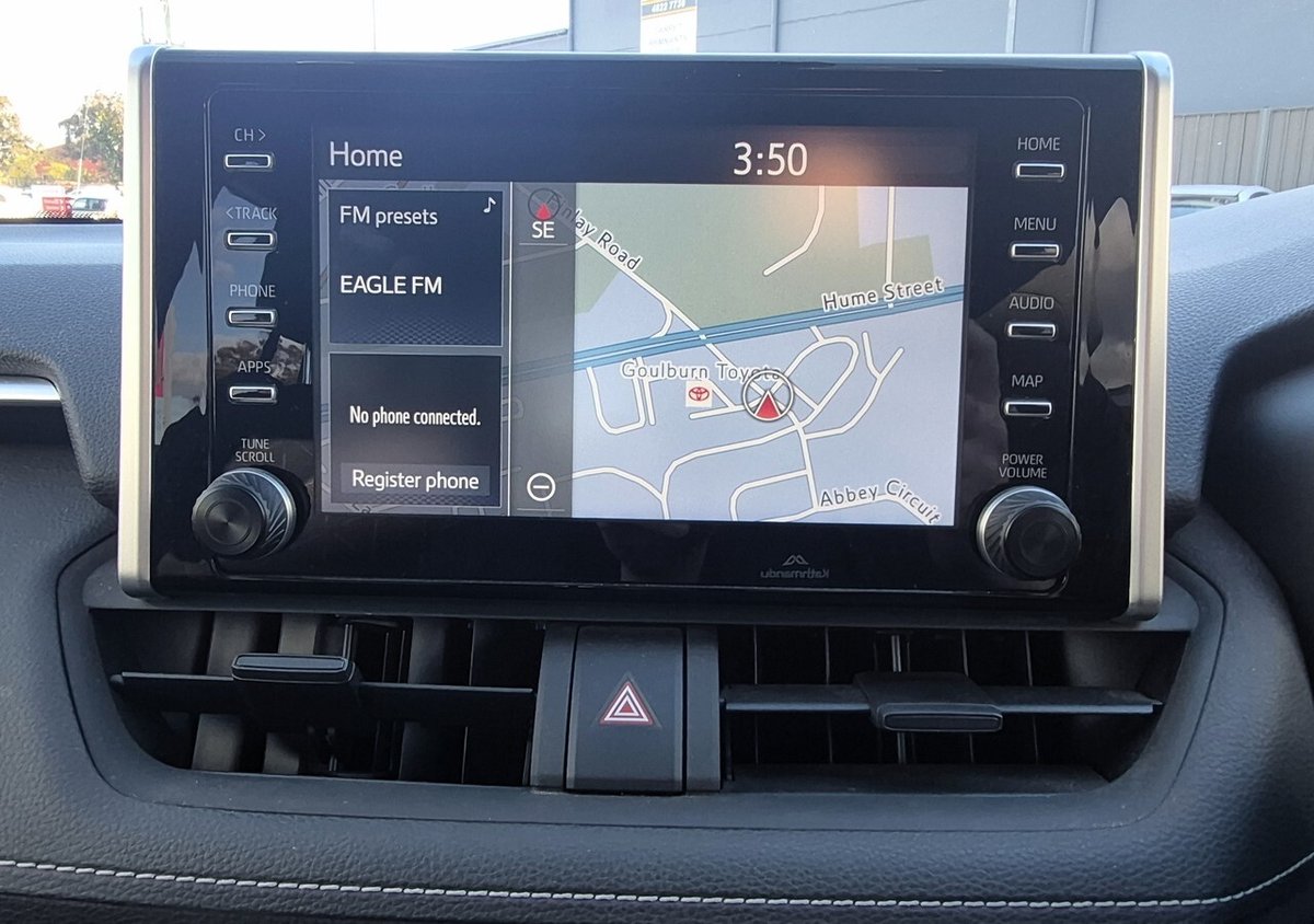 2021 Toyota RAV4 image 24