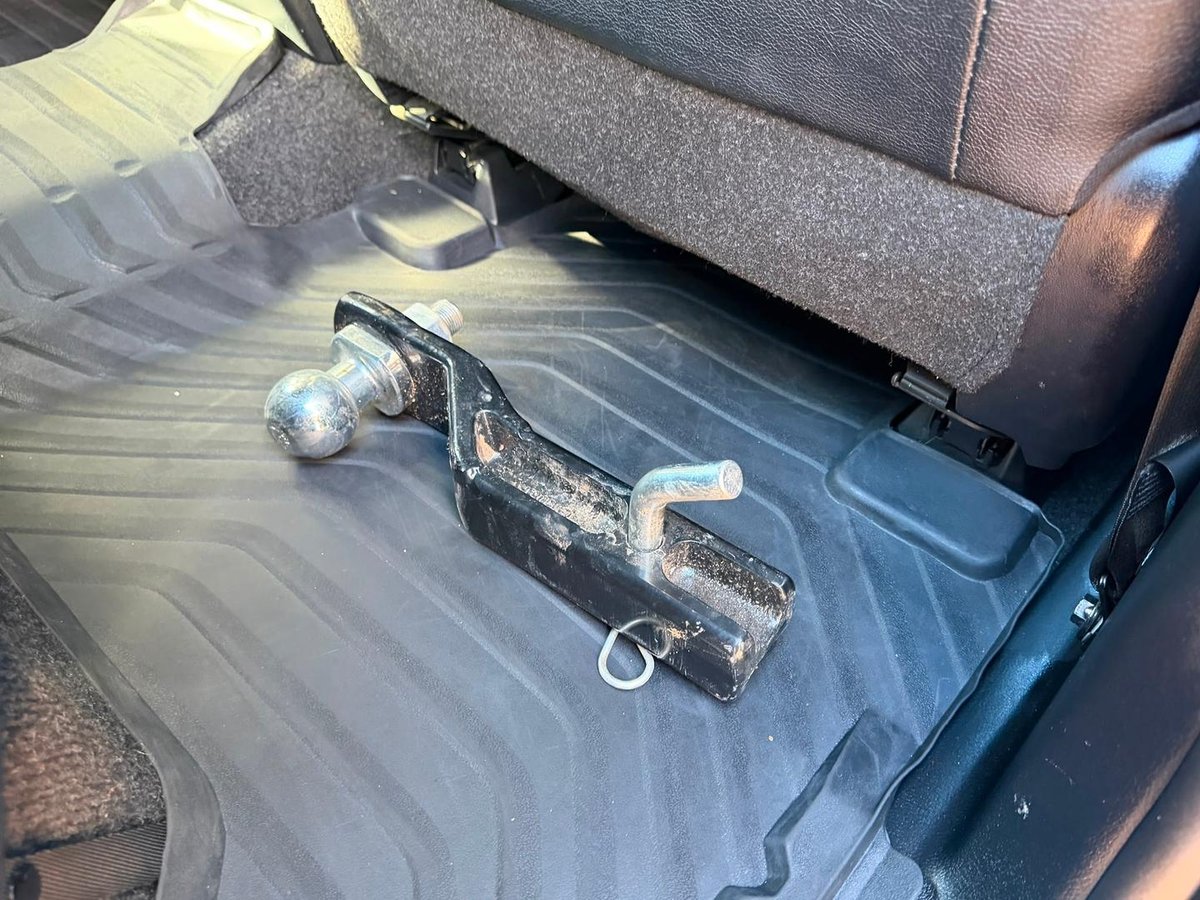 2023 Toyota Hilux Rogue GUN126R 4X4 Dual Range image 17