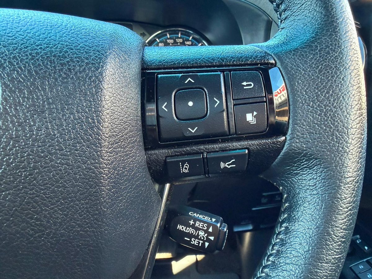2023 Toyota Hilux Rogue GUN126R 4X4 Dual Range image 27