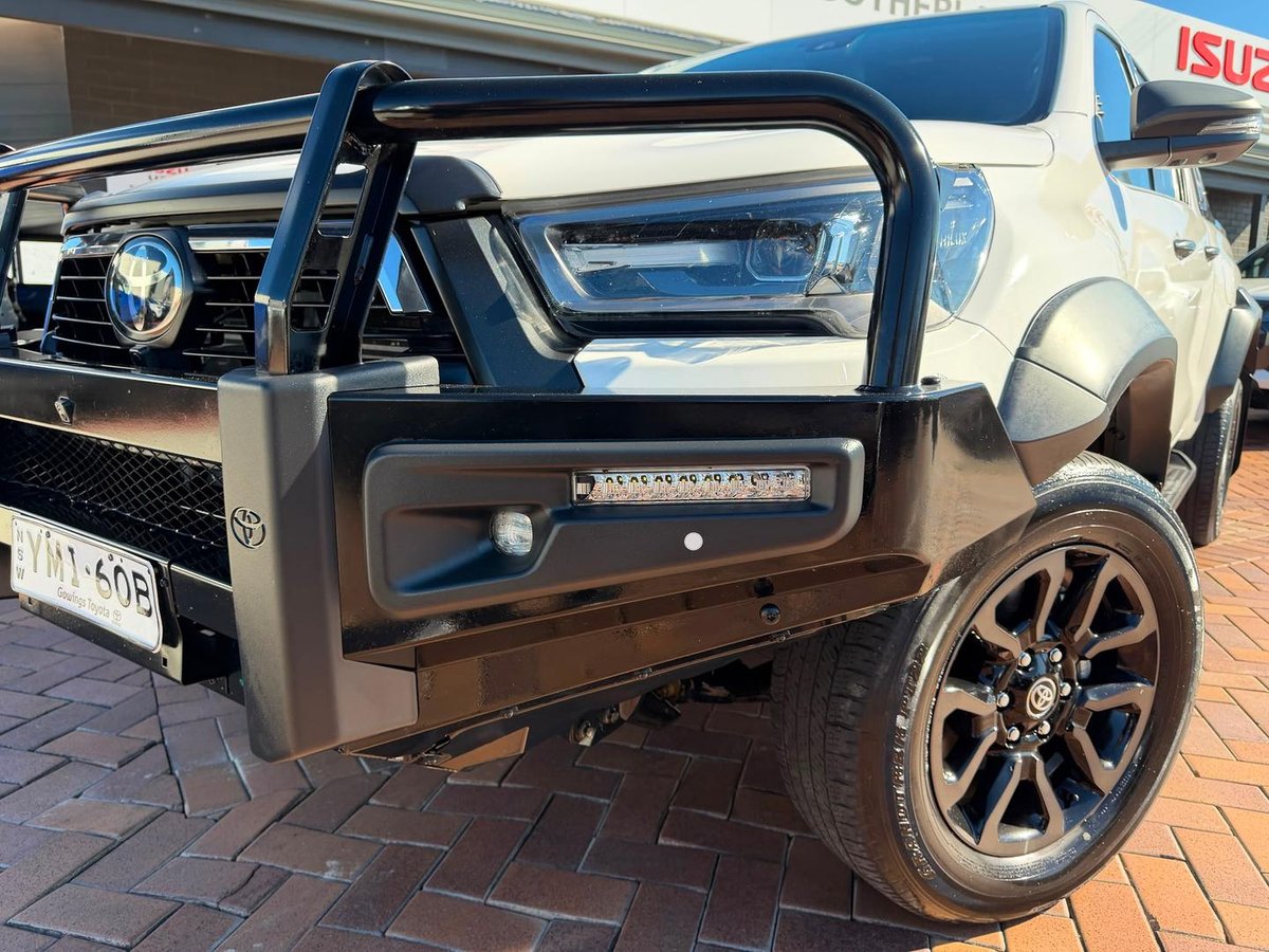2023 Toyota Hilux Rogue GUN126R 4X4 Dual Range image 14