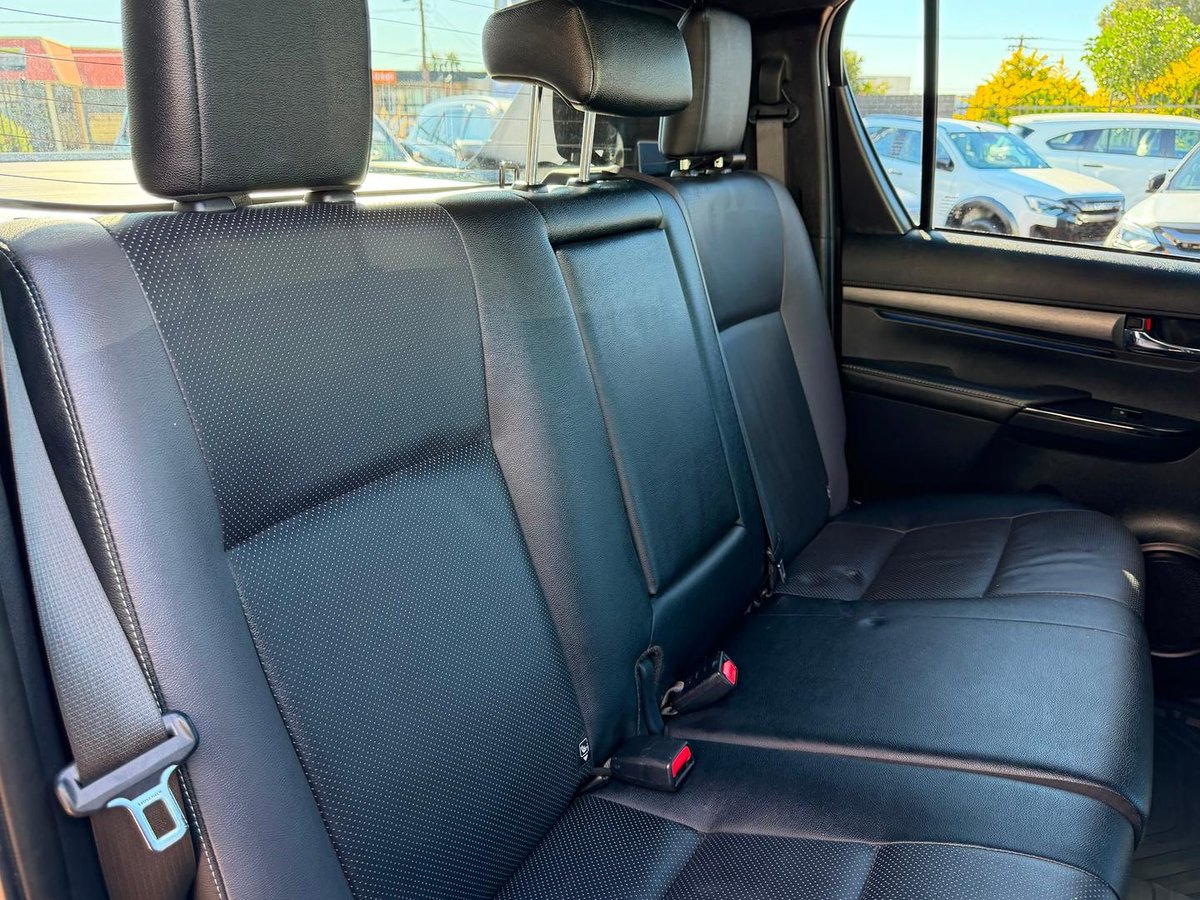 2023 Toyota Hilux Rogue GUN126R 4X4 Dual Range image 19