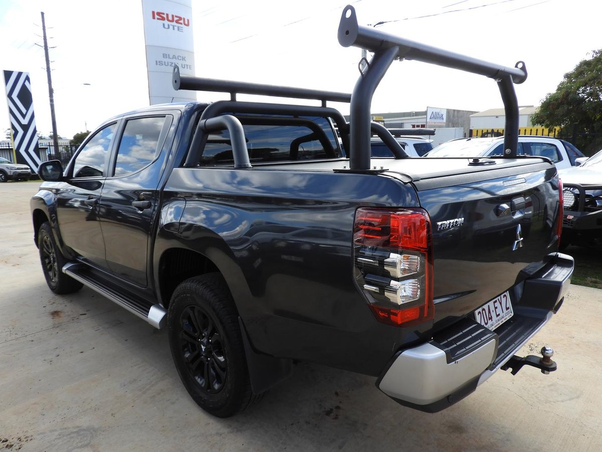 2022 Mitsubishi Triton GLX+ MR MY22 4X4 Dual Range image 4