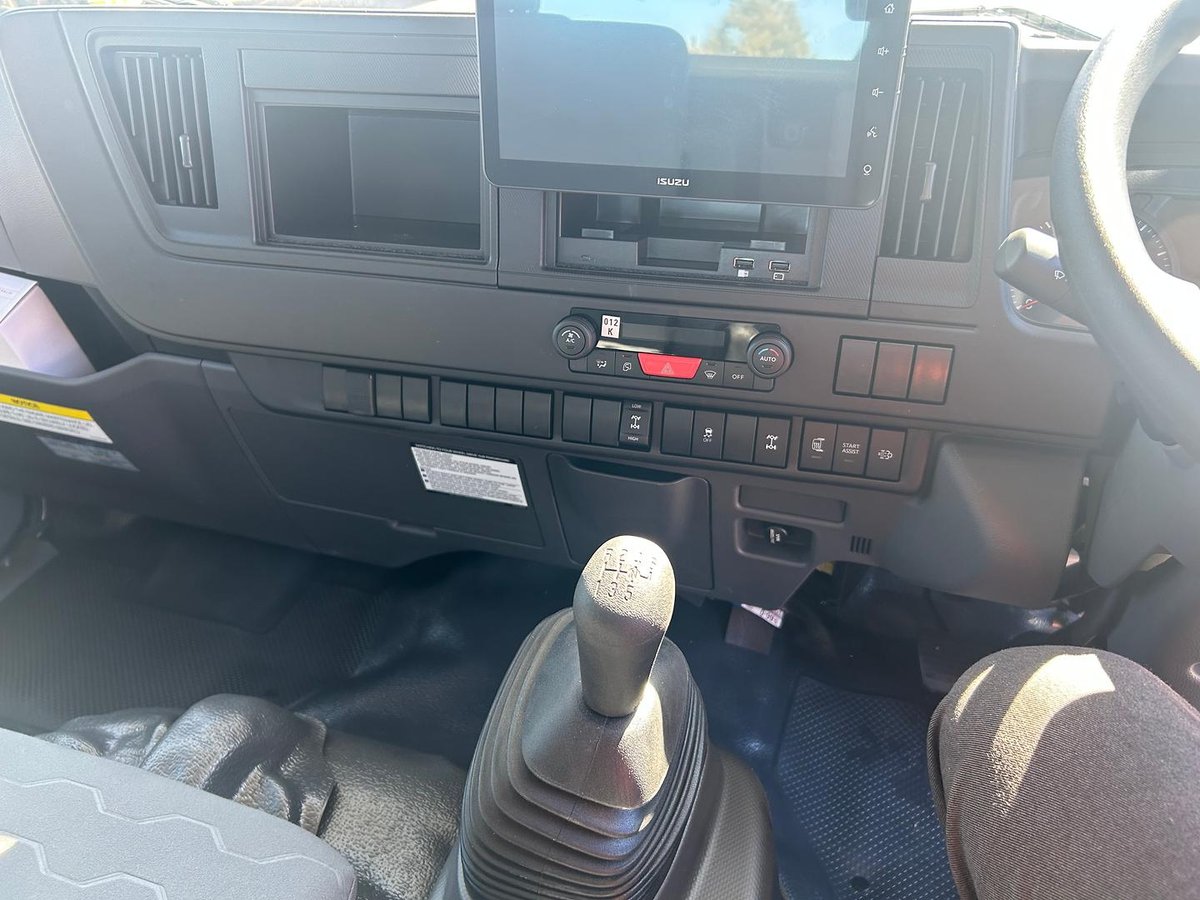 2026 Isuzu N Series image 9