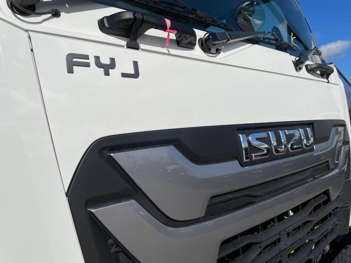 2026 Isuzu F Series FYJ 320-355 AT R67 image 10
