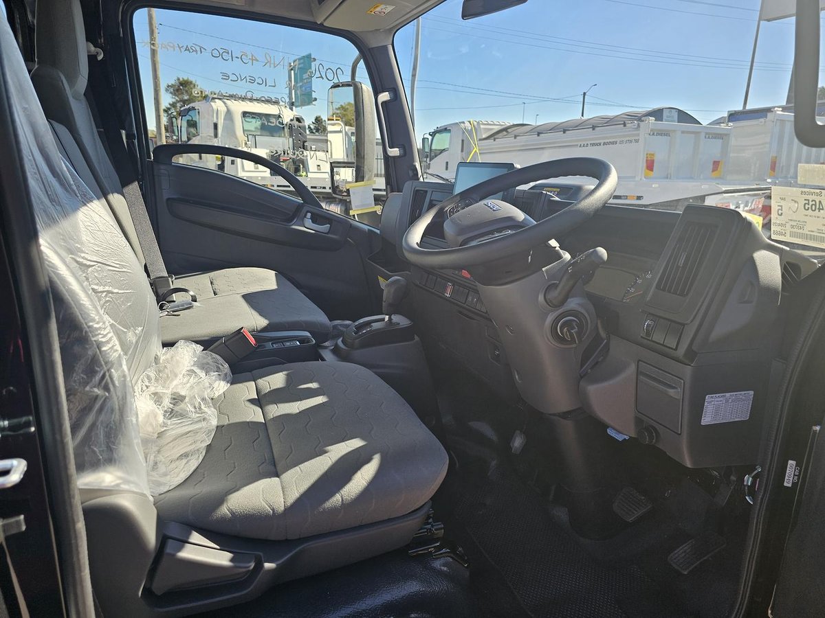 2026 Isuzu N Series NNR 45-150 DT C34 Traypack image 19