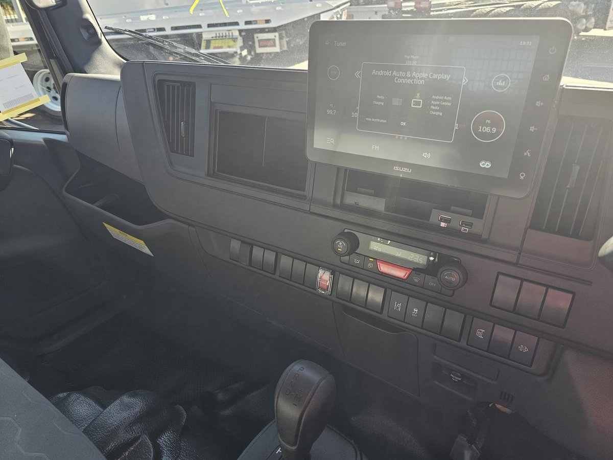 2026 Isuzu N Series NNR 45-150 DT C34 Traypack image 7