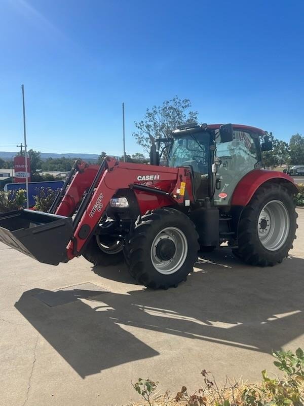 CASE IH Maxxum 140 image 3