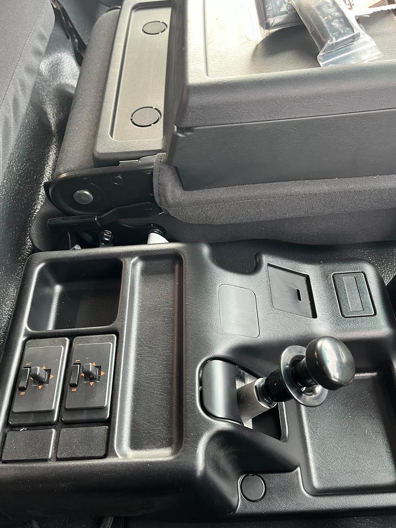 2025 Isuzu F Series FXY 260-355 AT R63 image 26